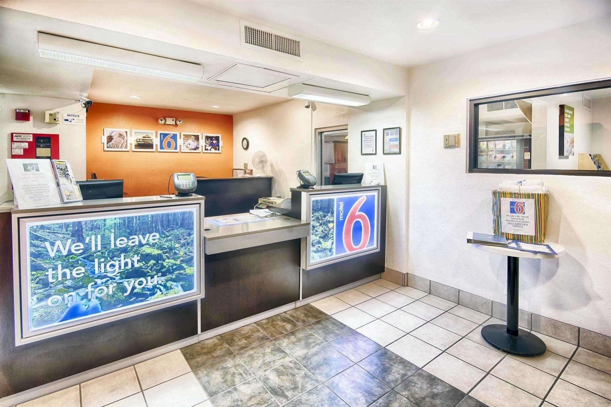 Motel 6-Mammoth Lakes, Ca Eksteriør billede